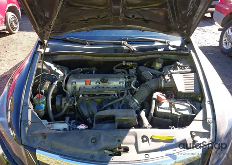 2011 Honda Accord 2.4 Se из США, поврежденный, VIN 1HGCP2F67BA158057